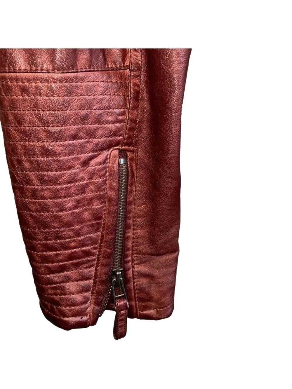 Maurice’s jacket  - Picture 8 of 9